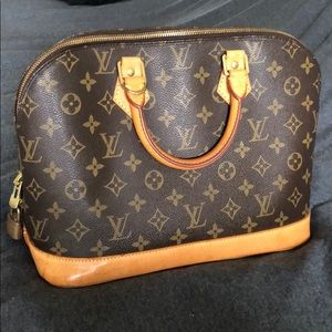 Louis Vuitton Purse